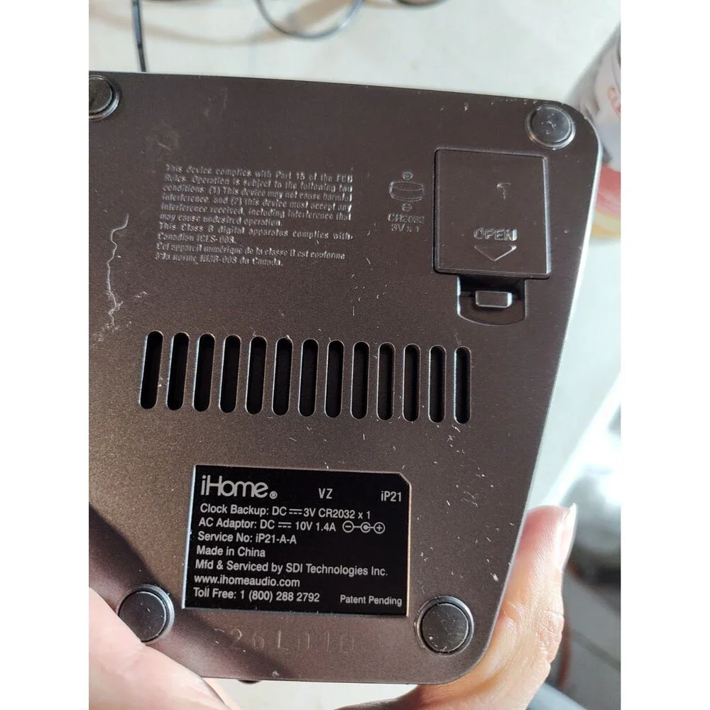 i Home Clock And Charger 1205